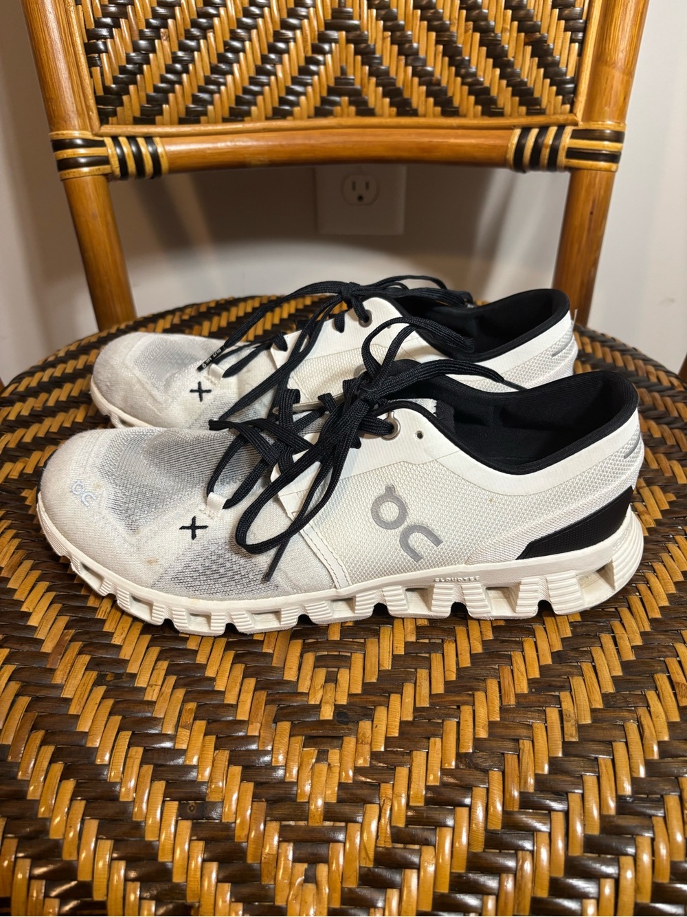 On Running Cloud X Sneakers Running Swiss Women’s 9